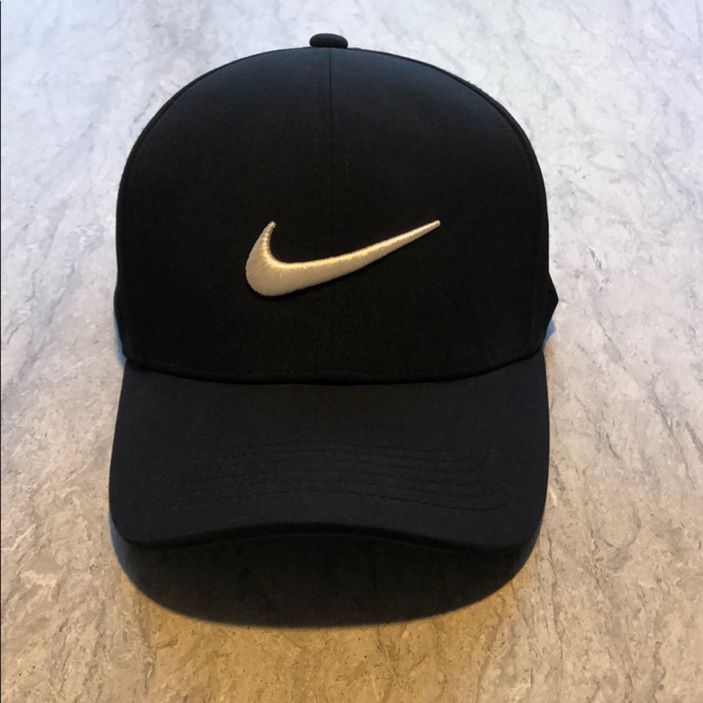 Nike Golf Hat